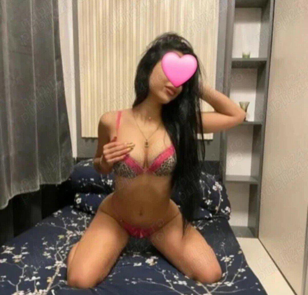 Elena Ely