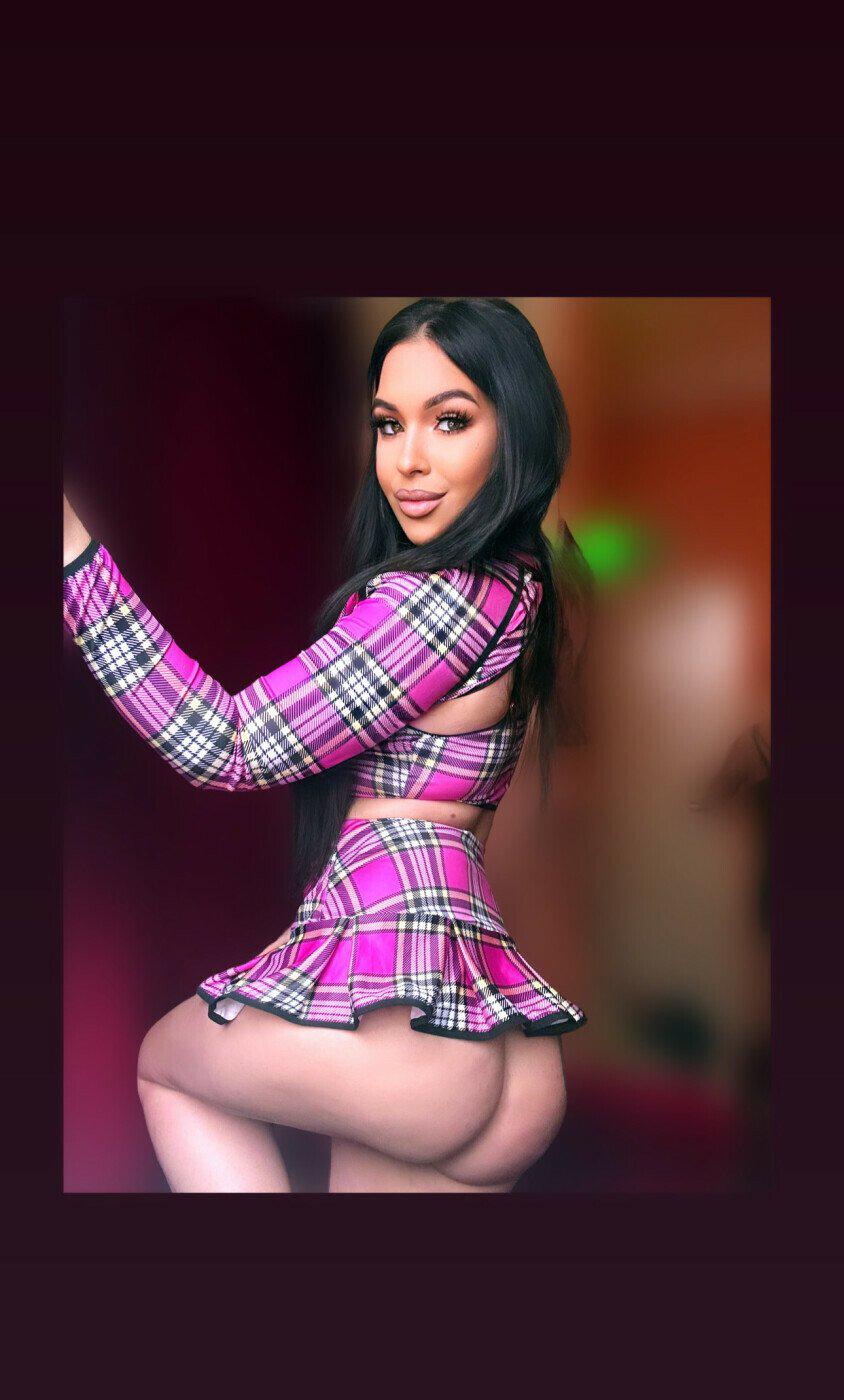 Karina Anal
