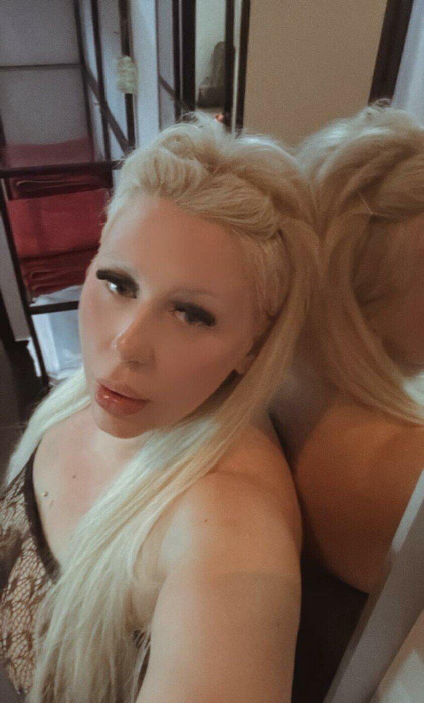 Nelly Wienerin