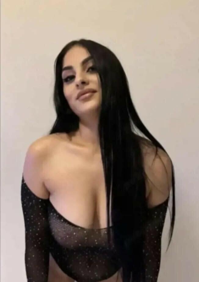 member-img